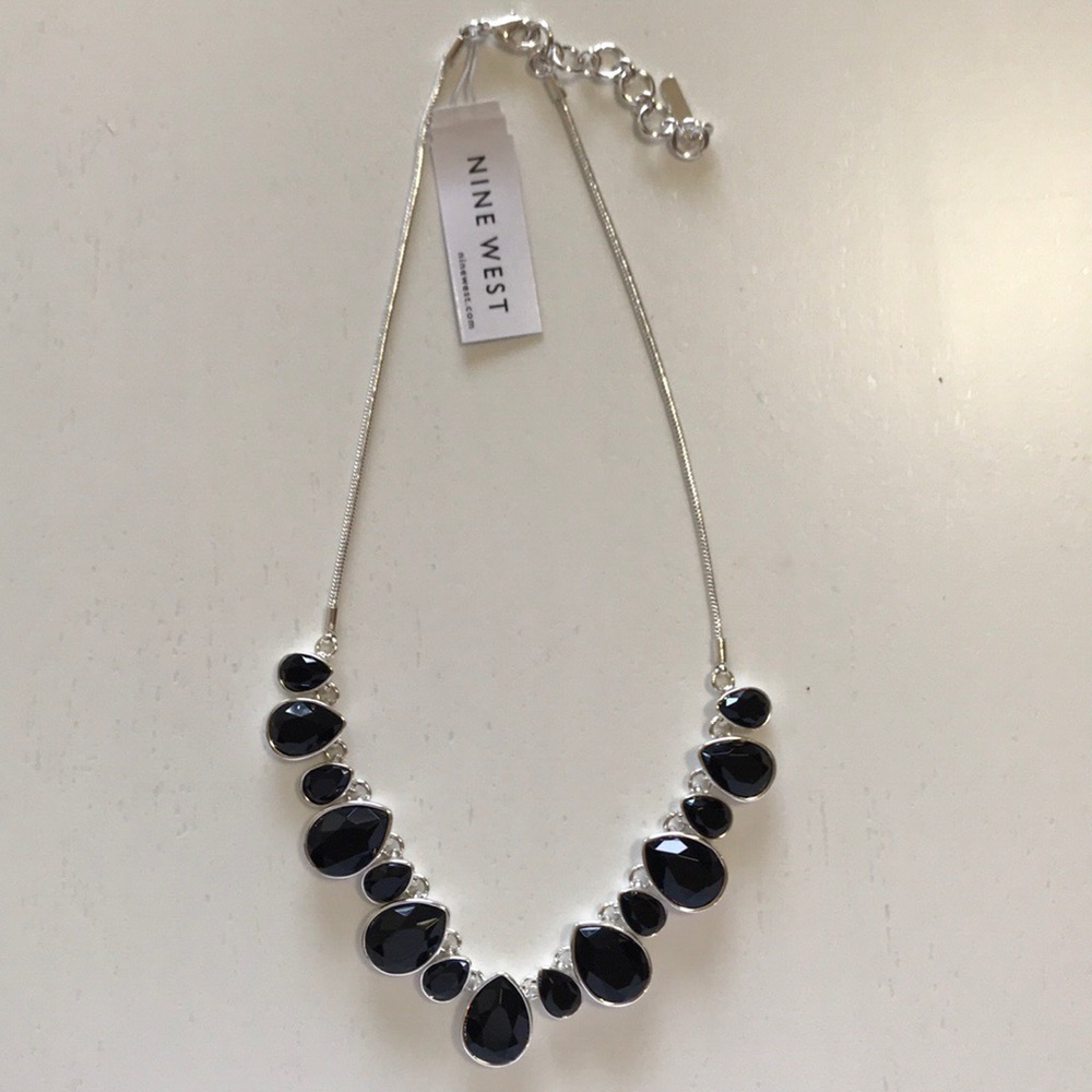 Nine West Frontal Necklace